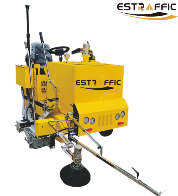 ES-2000 ride-on road marking machine (1)