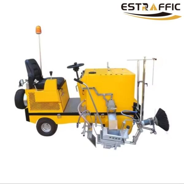 ES-2000 ride-on road marking machine (2)