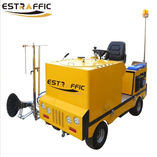 ES-2000 ride-on road marking machine (3)